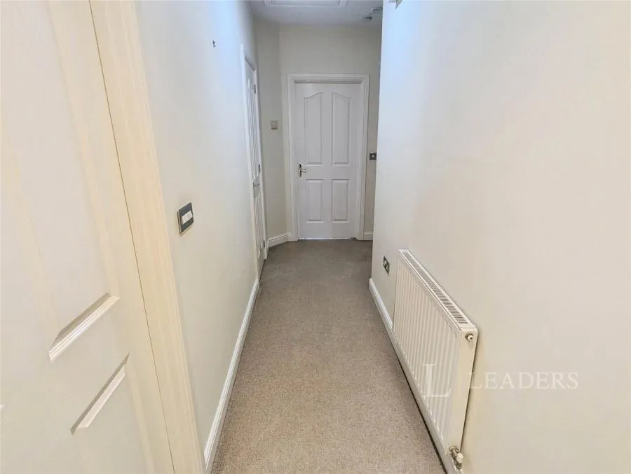 Town Street, Duffield, DE56, photo 2