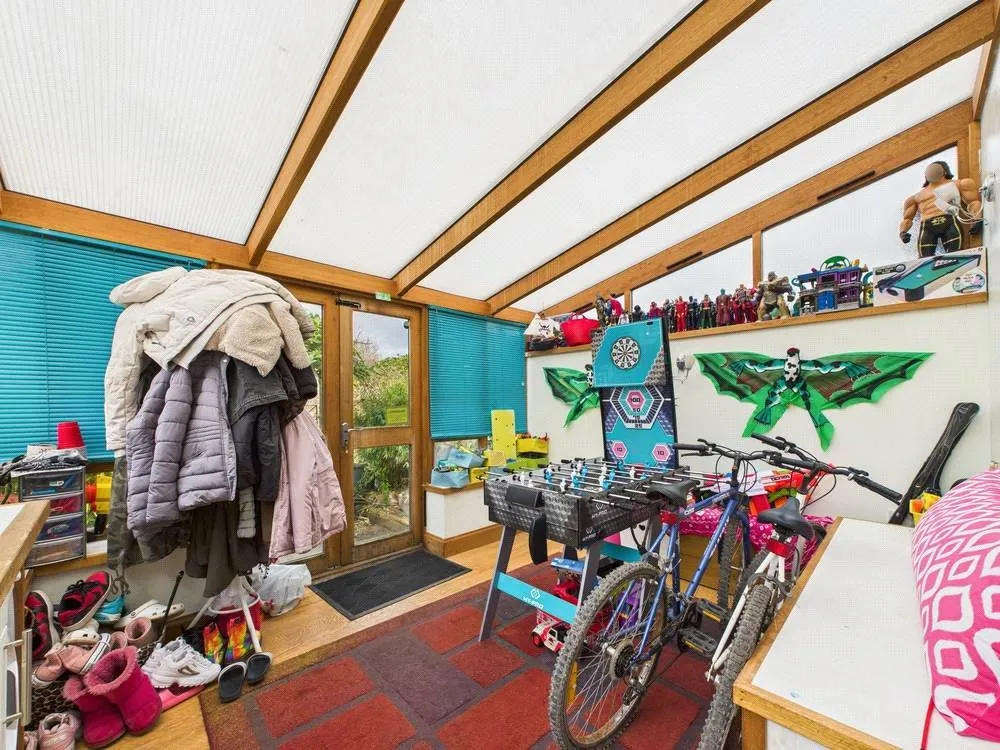 Mold Road, Ewloe Green, Deeside, Flintshire, CH5 3BG, photo 11