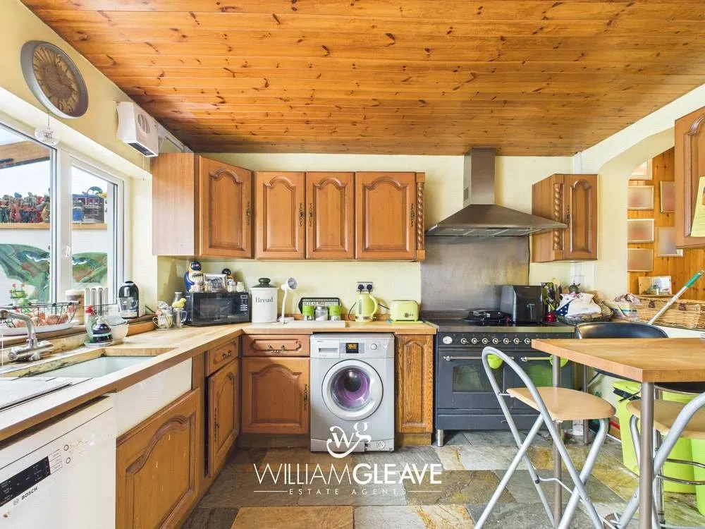 Mold Road, Ewloe Green, Deeside, Flintshire, CH5 3BG, photo 7