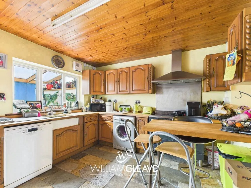 Mold Road, Ewloe Green, Deeside, Flintshire, CH5 3BG, photo 8