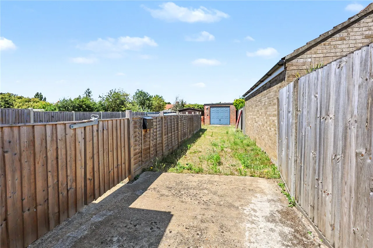 Harlington Avenue, Hellesdon, Norwich, Norfolk, NR6, photo 12