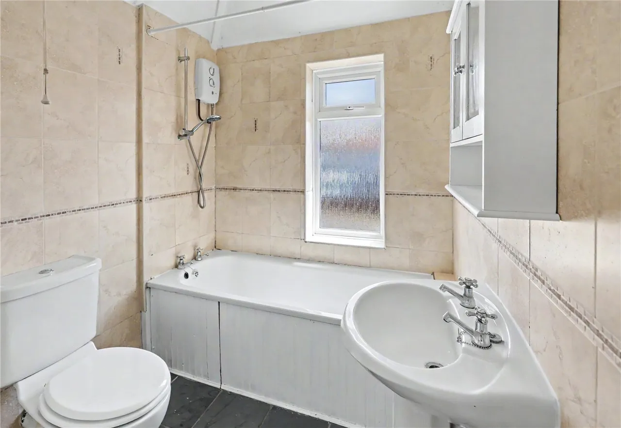 Harlington Avenue, Hellesdon, Norwich, Norfolk, NR6, photo 10