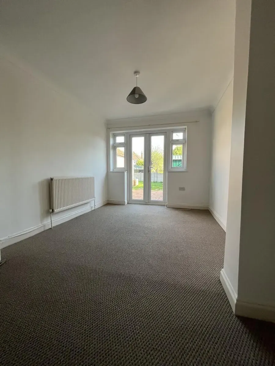 Whitton Road, Twickenham, photo 4