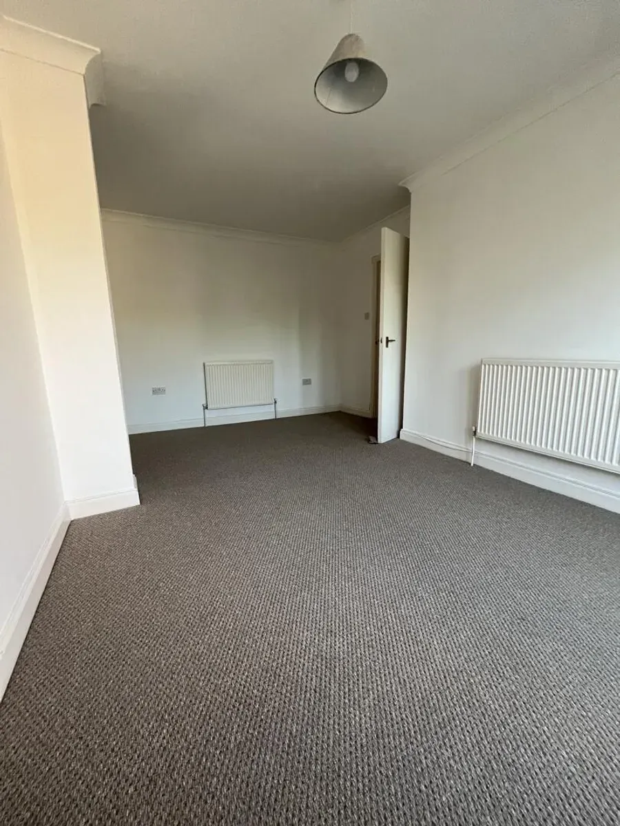 Whitton Road, Twickenham, photo 3