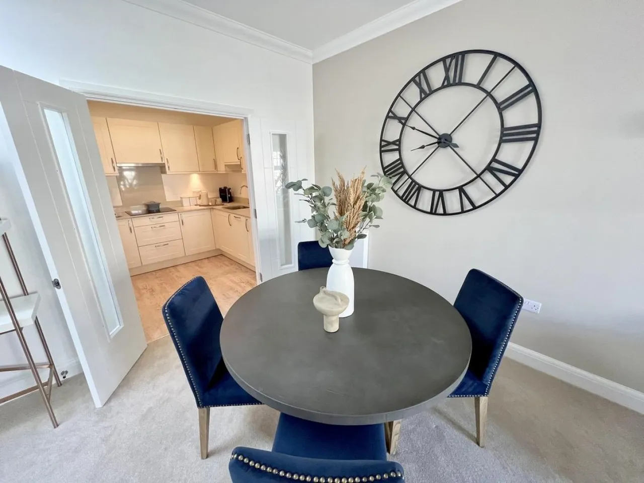 Sandbanks Road, BH14, photo 8
