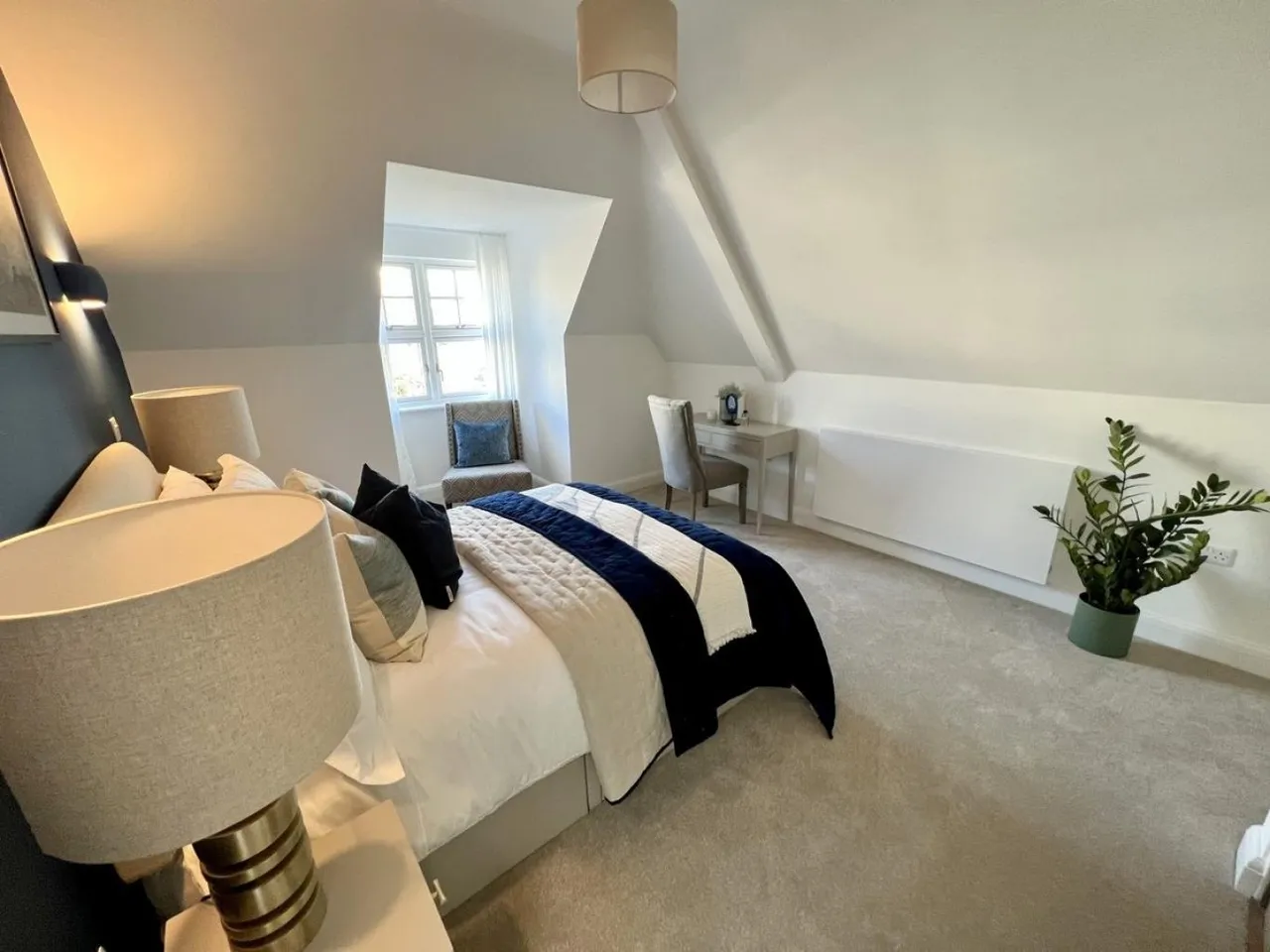 Sandbanks Road, BH14, photo 6