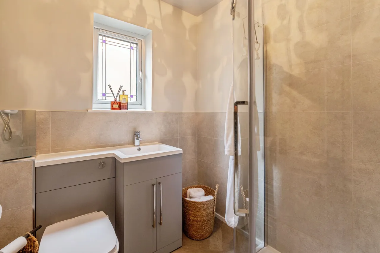 Clifton Way, Shenfield, CM13, photo 20