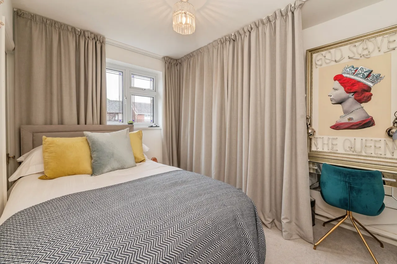 Clifton Way, Shenfield, CM13, photo 10