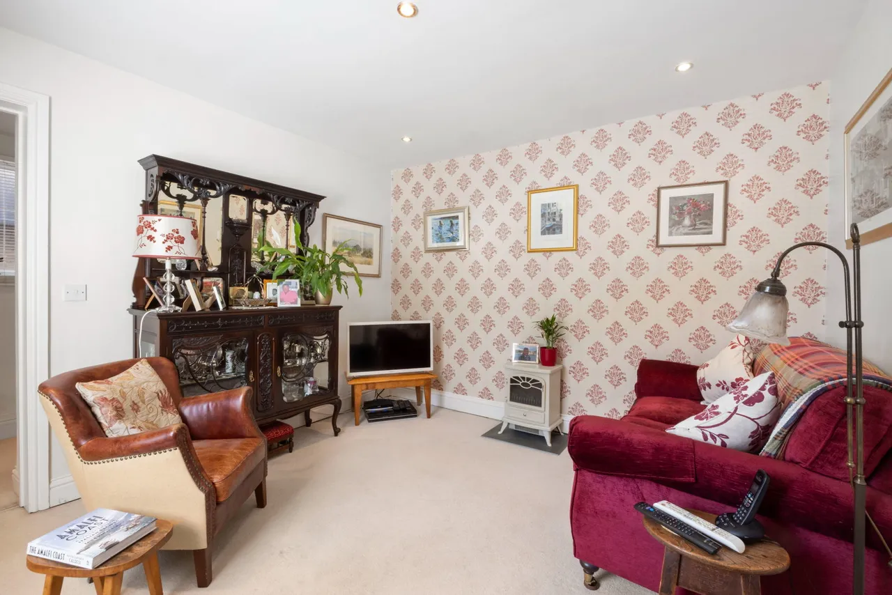 Ryeworth Road, Charlton Kings, Cheltenham, GL52 6LS, photo 10