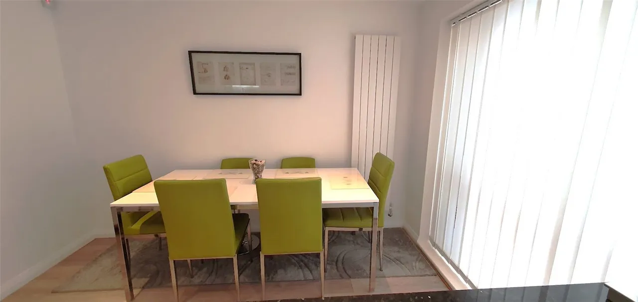 Rowlheys Place, West Drayton, UB7, photo 6
