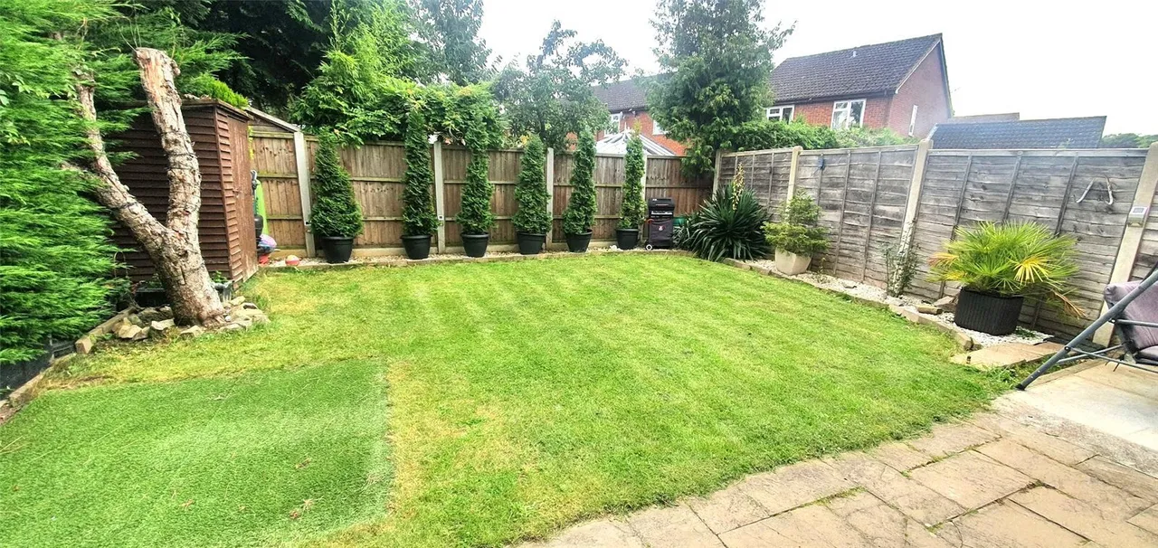 Rowlheys Place, West Drayton, UB7, photo 7