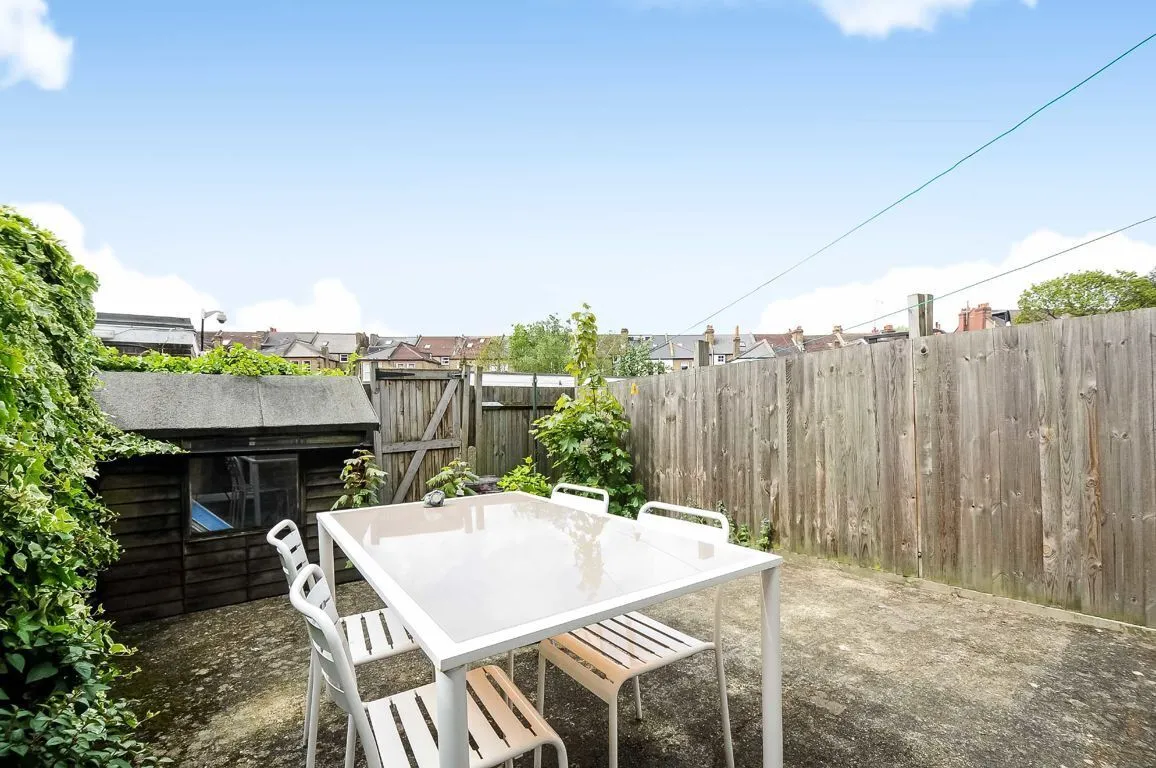 Hunter Close, SW12, photo 4