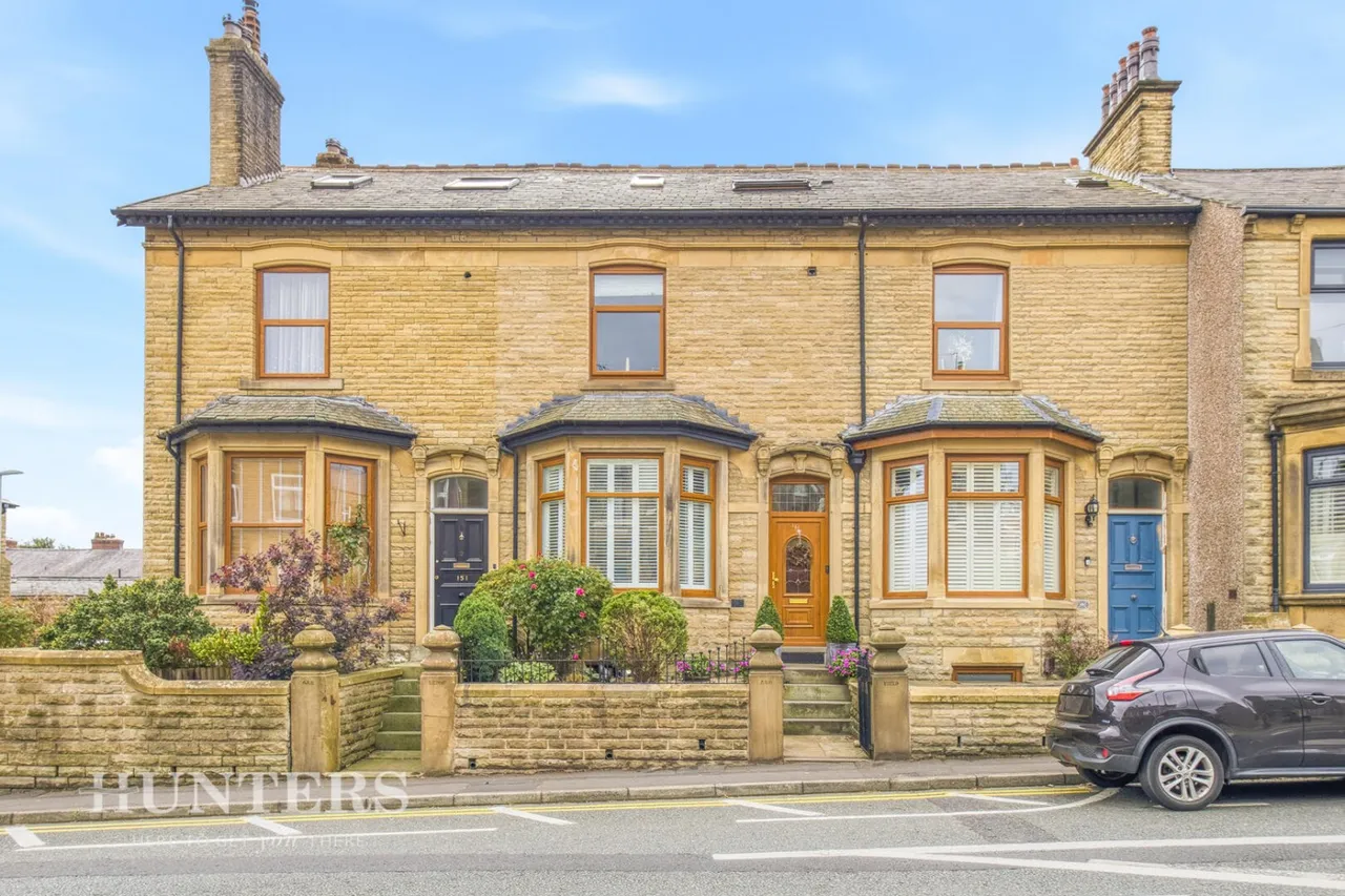 4 bed house for sale, Featherstall Road, Littleborough, OL15