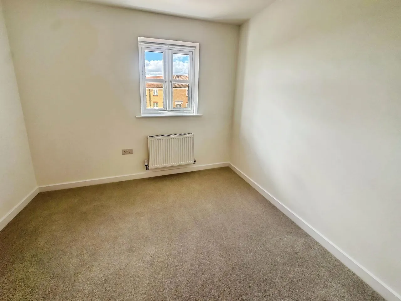 Harrier Way, Market Deeping, PE6, photo 12