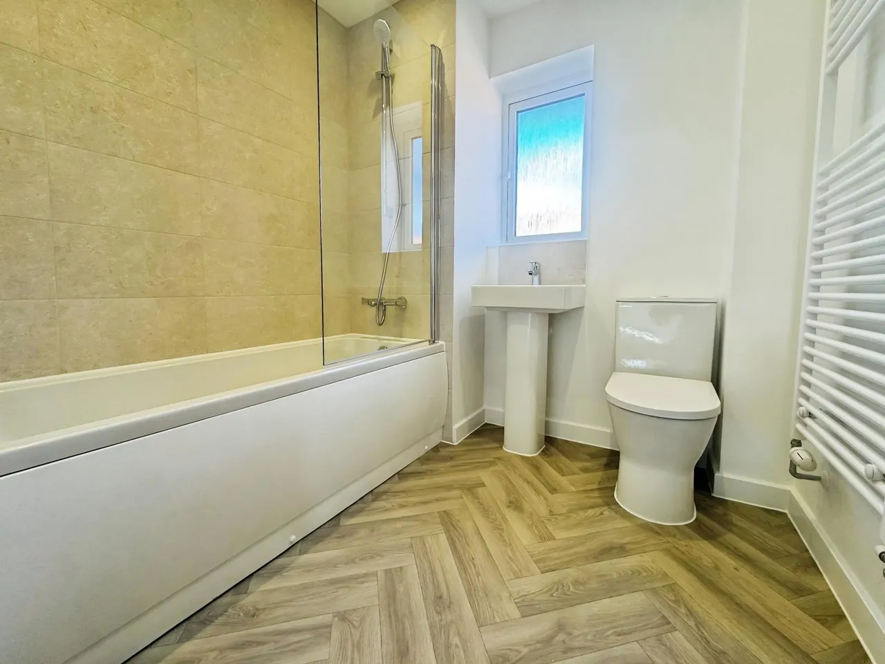Harrier Way, Market Deeping, PE6, photo 14