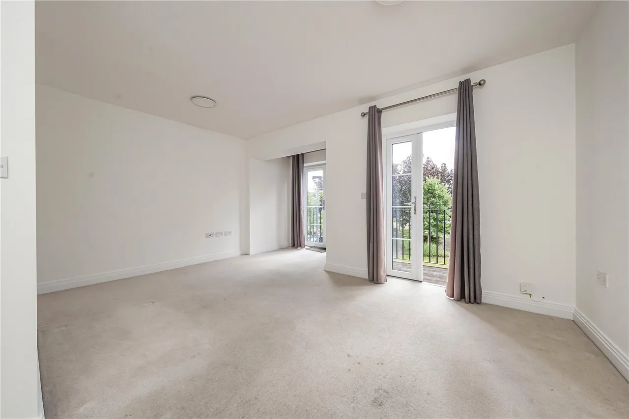 Autumn Way, West Drayton, UB7, photo 12