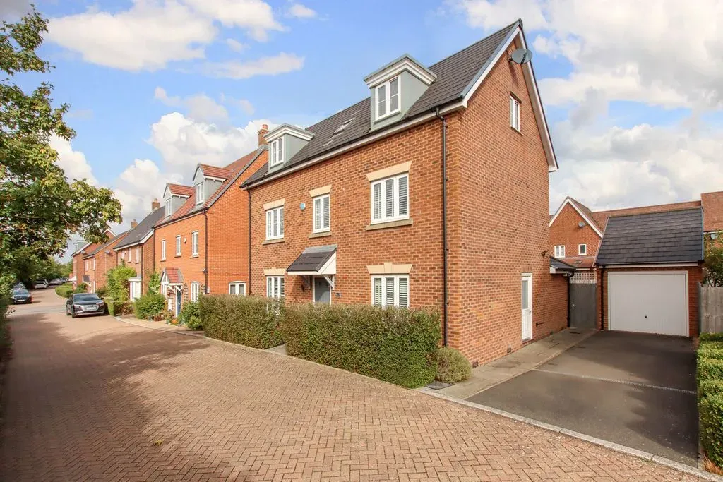 5 bed house for sale — Bolebec End, Pitstone, Leighton Buzzard, Bedfordshire, LU7 9JY