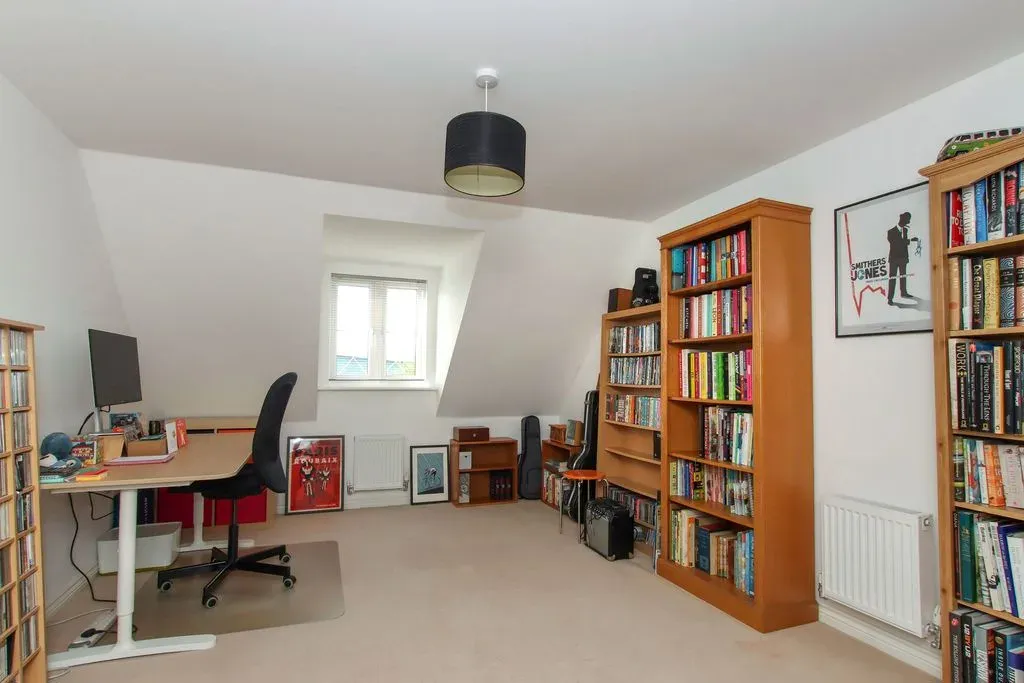 Bolebec End, Pitstone, Leighton Buzzard, Bedfordshire, LU7 9JY, photo 12