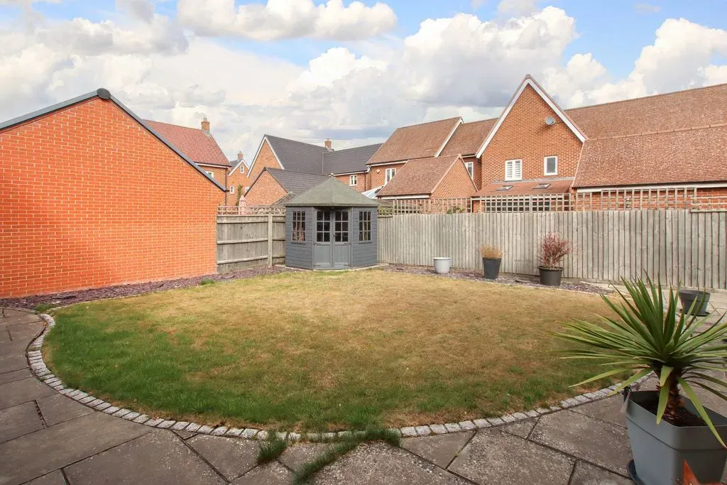 Bolebec End, Pitstone, Leighton Buzzard, Bedfordshire, LU7 9JY, photo 4