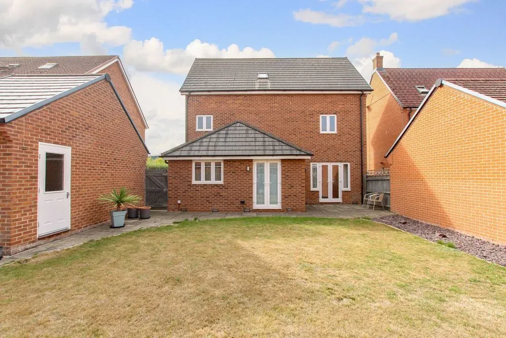 Bolebec End, Pitstone, Leighton Buzzard, Bedfordshire, LU7 9JY, photo 10