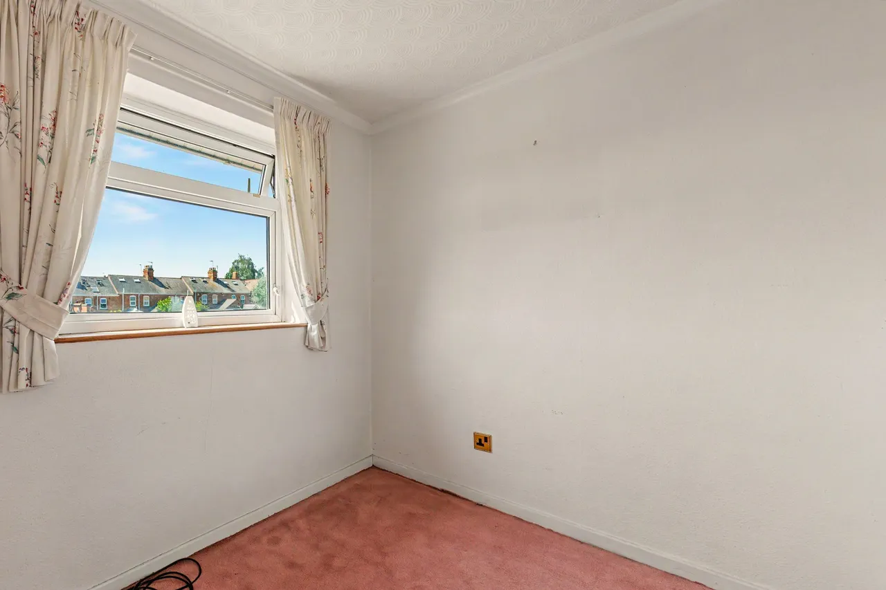 Alexandra Road, Evesham, WR11, photo 21