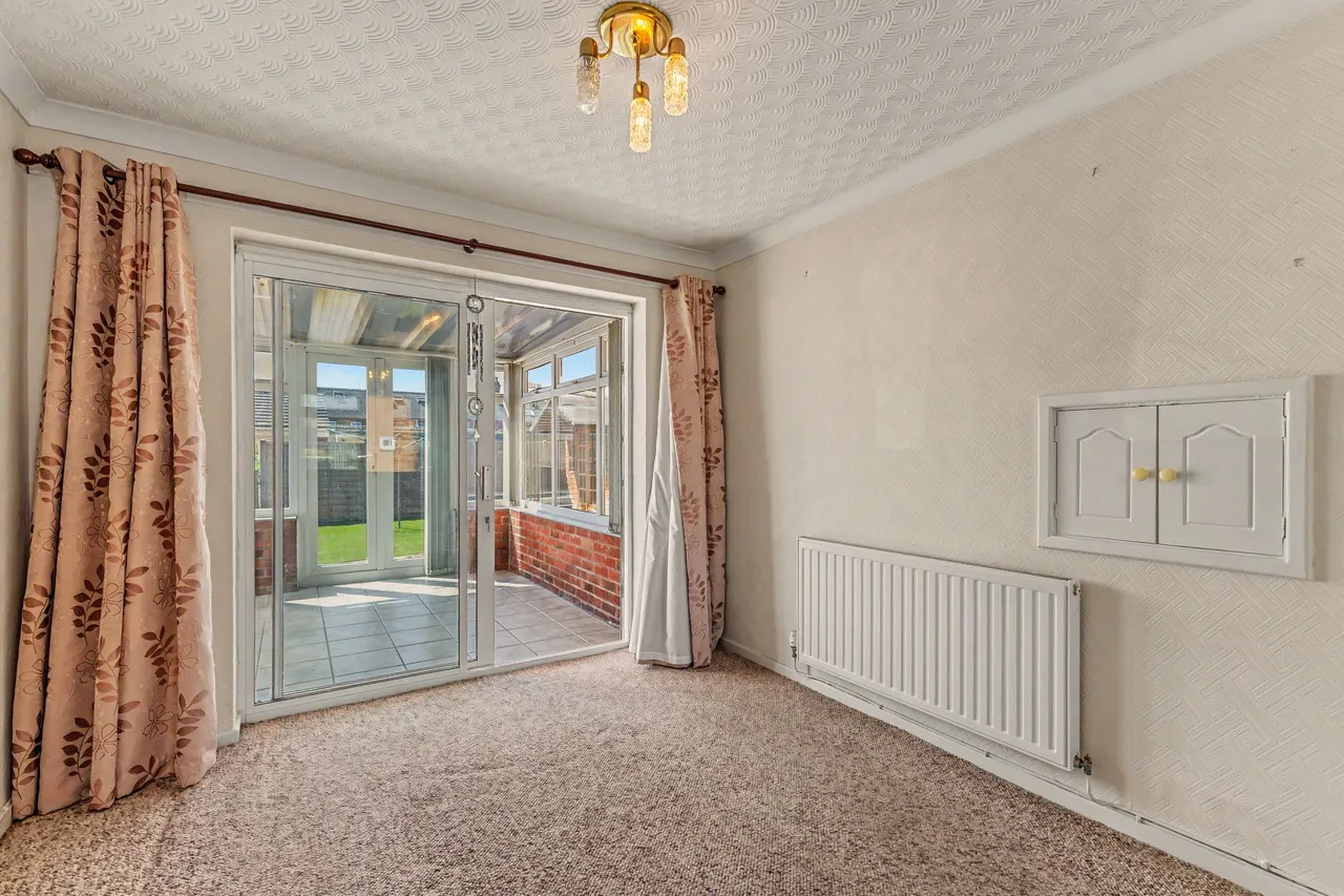 Alexandra Road, Evesham, WR11, photo 8