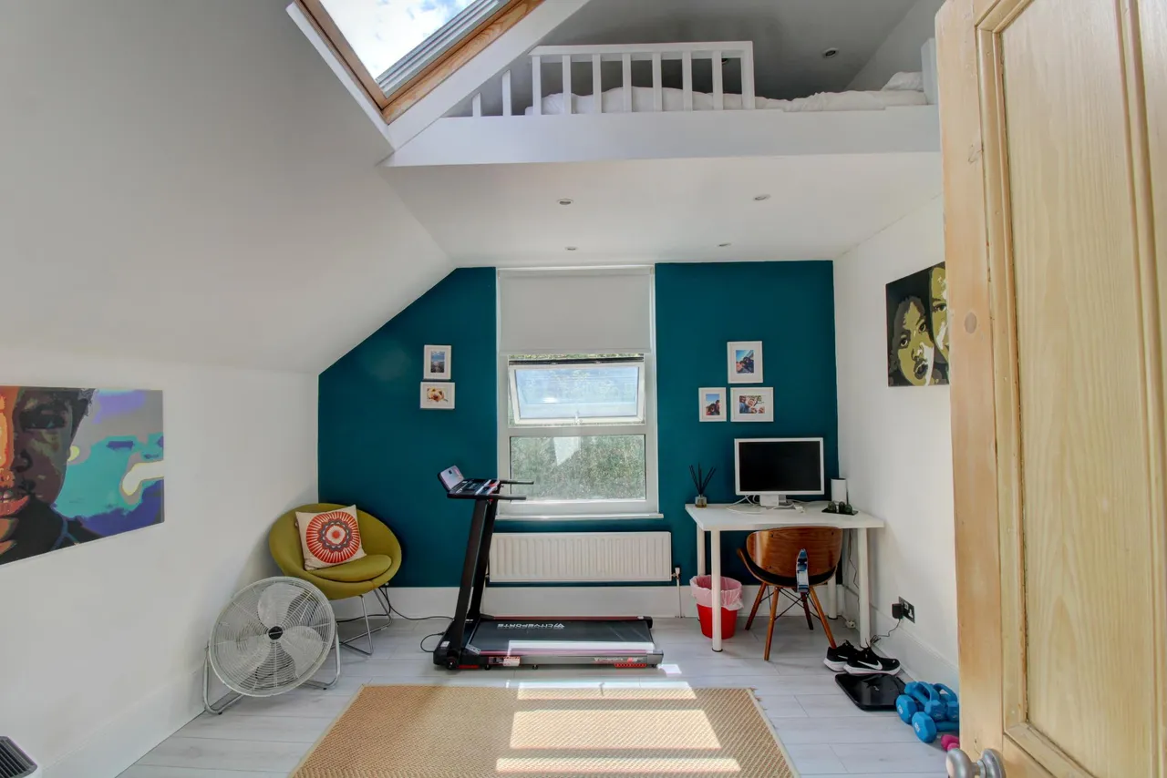Ridgeway Road, Redhill, RH1, photo 14