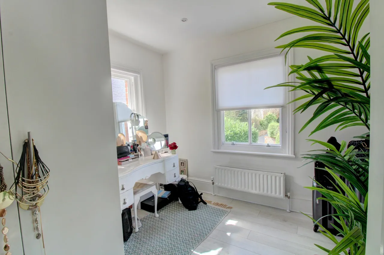 Ridgeway Road, Redhill, RH1, photo 16