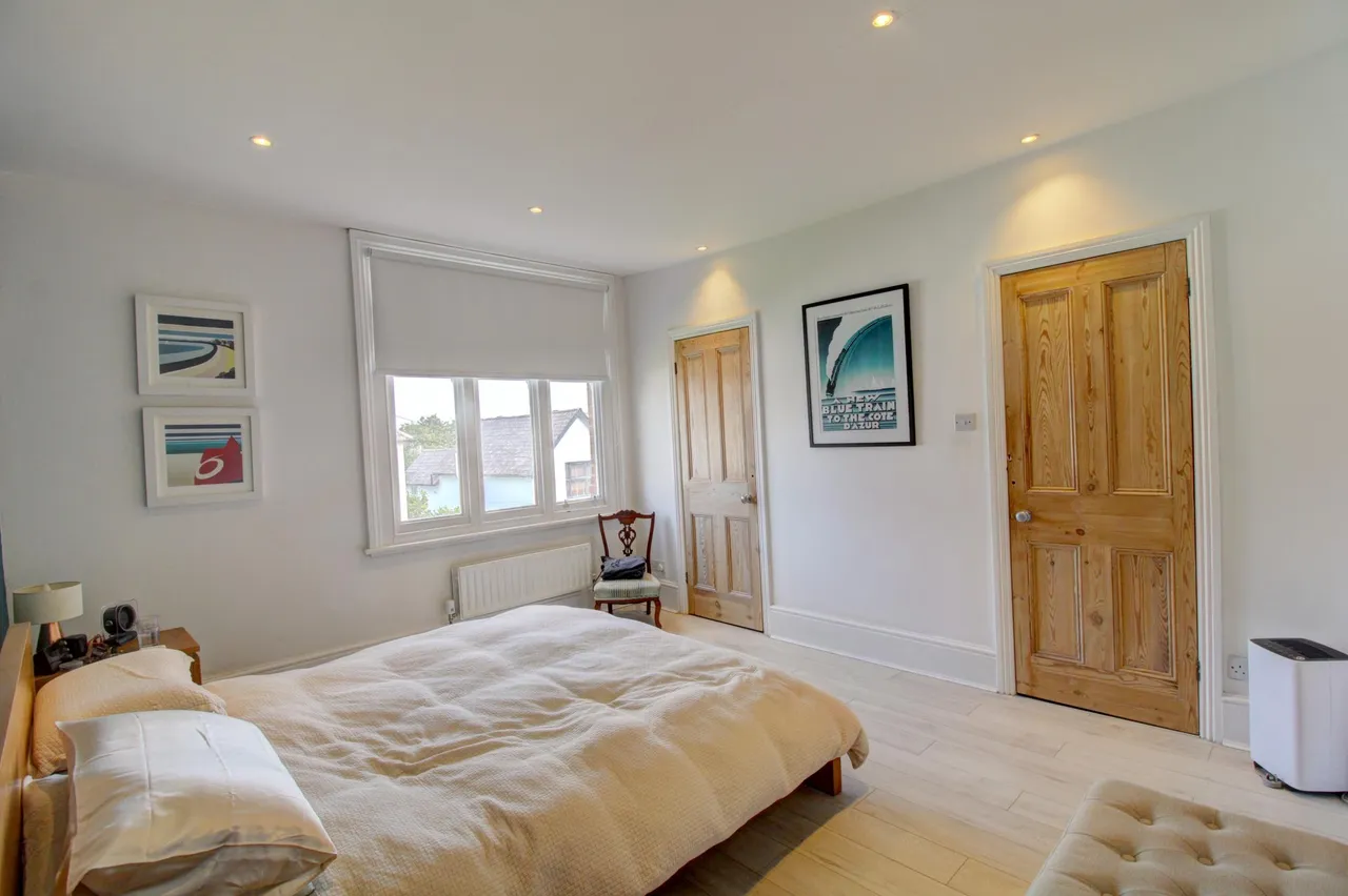 Ridgeway Road, Redhill, RH1, photo 11