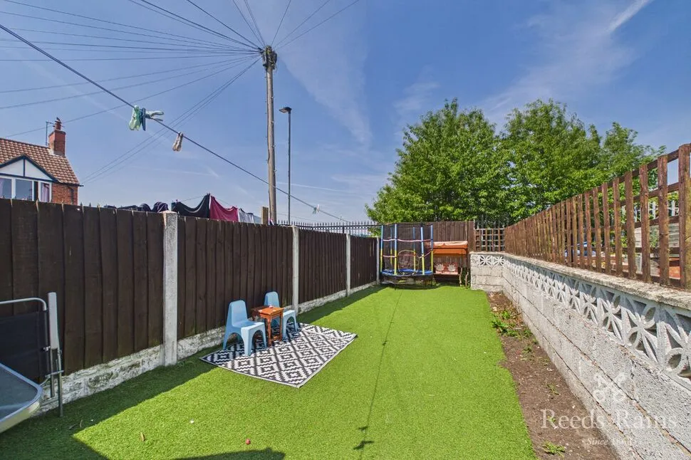 Scarsdale Street, Dinnington, South Yorkshire, S25, photo 2