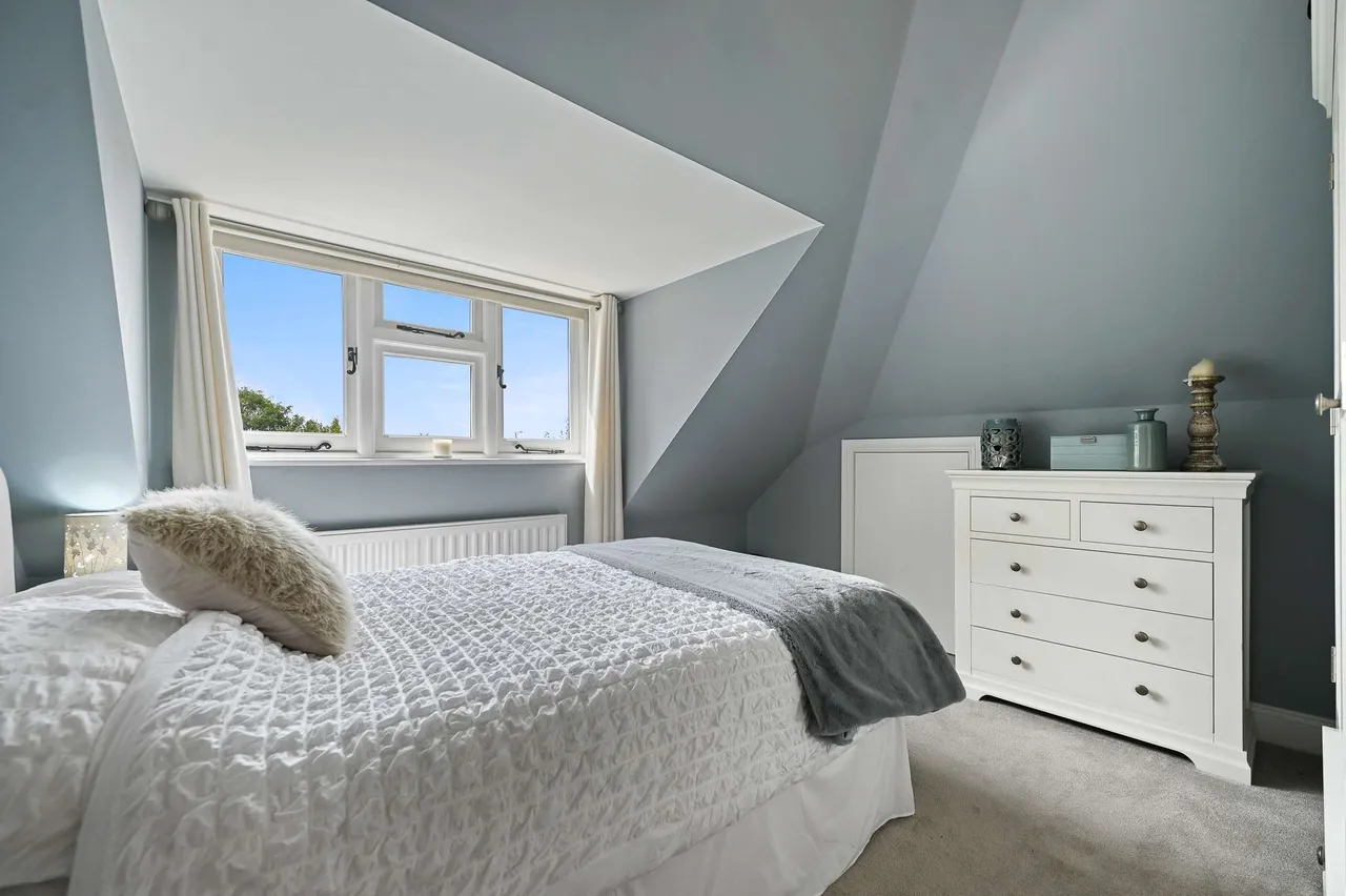 Sandy Rise, Chalfont St. Peter, SL9, photo 12
