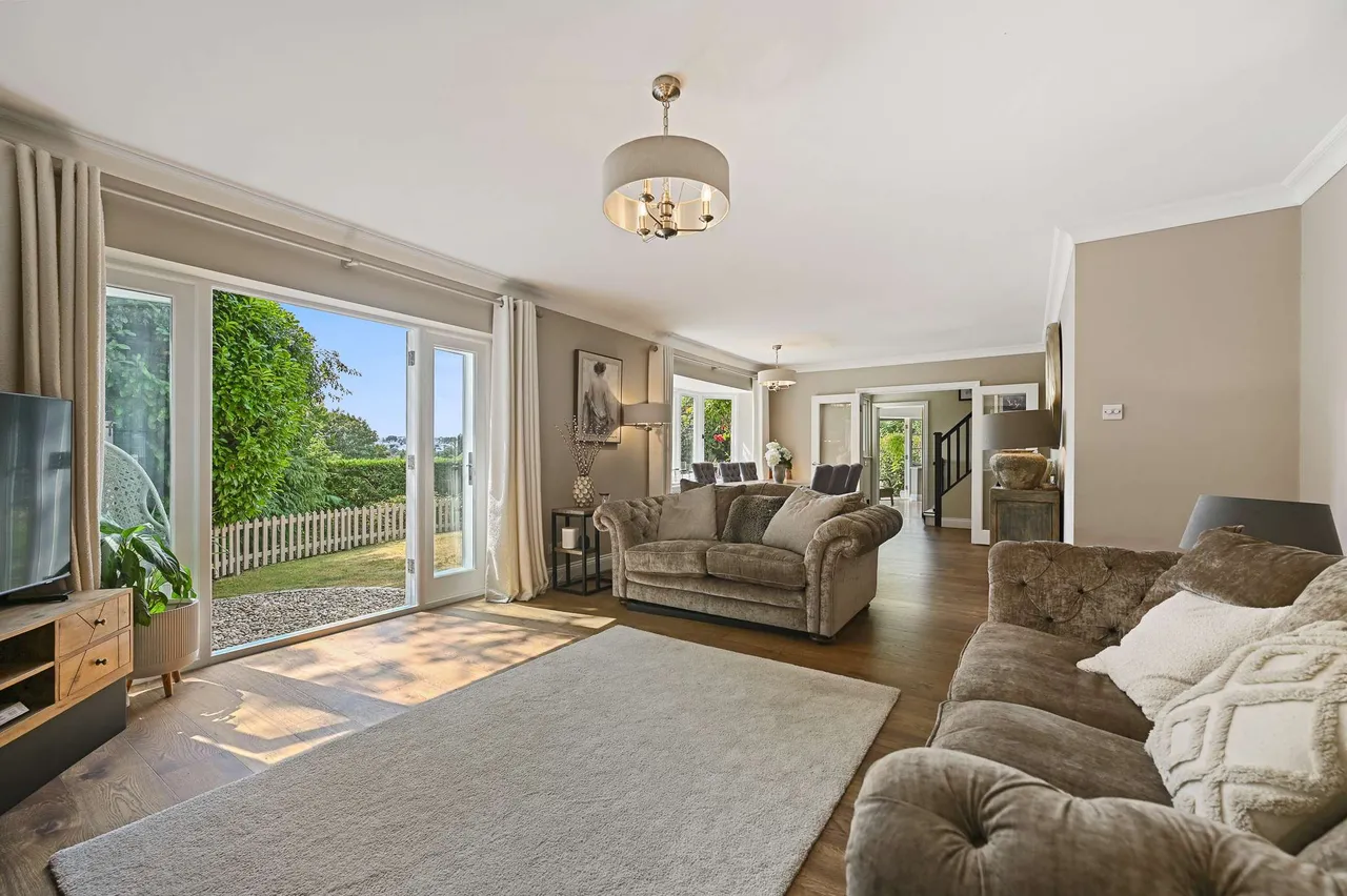 Sandy Rise, Chalfont St. Peter, SL9, photo 4