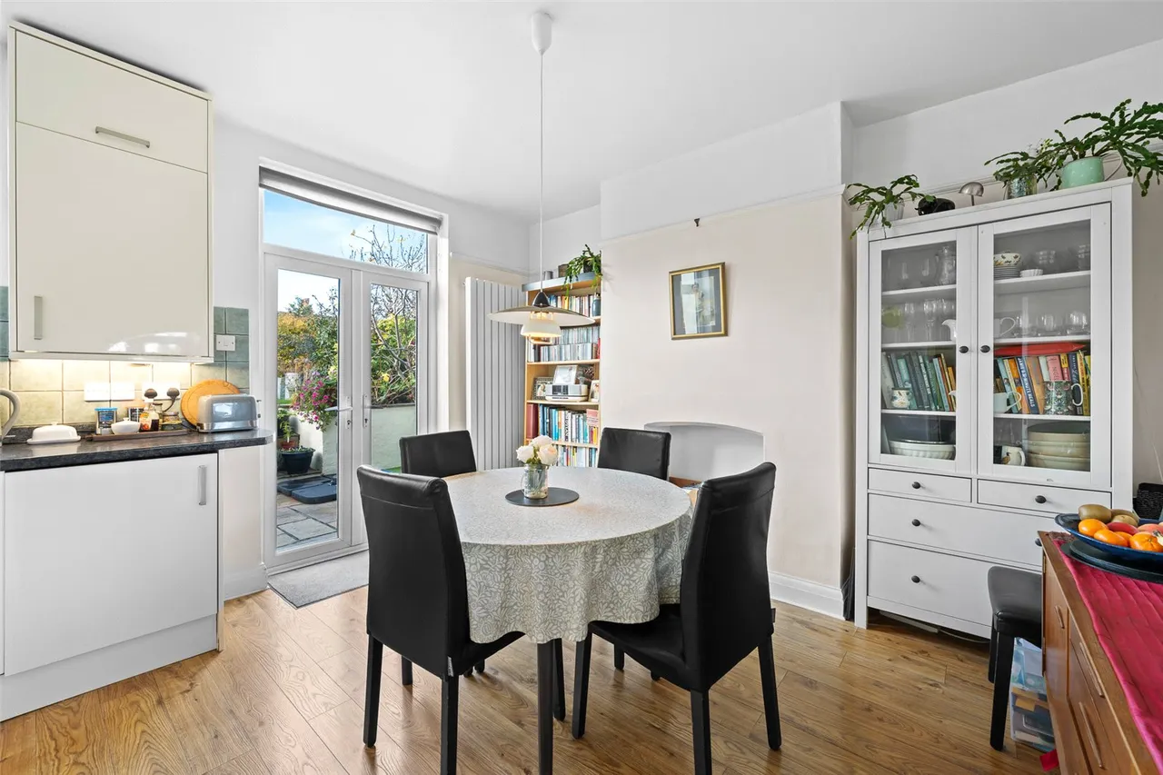 Brodrick Grove, Abbey Wood, SE2, photo 12