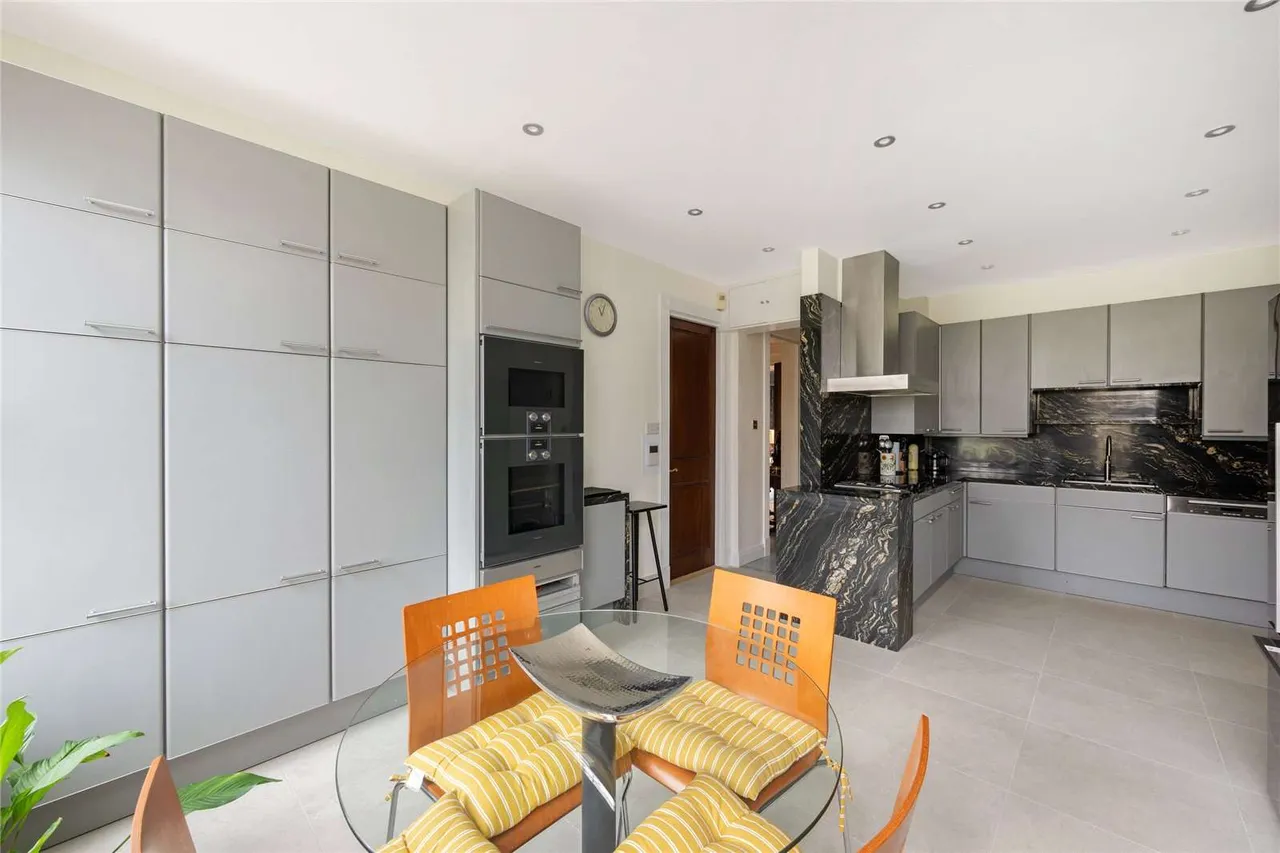 Avenue Road, St John's Wood, NW8, photo 5