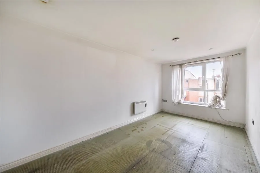 London Road, Kingston upon Thames, KT2, photo 13