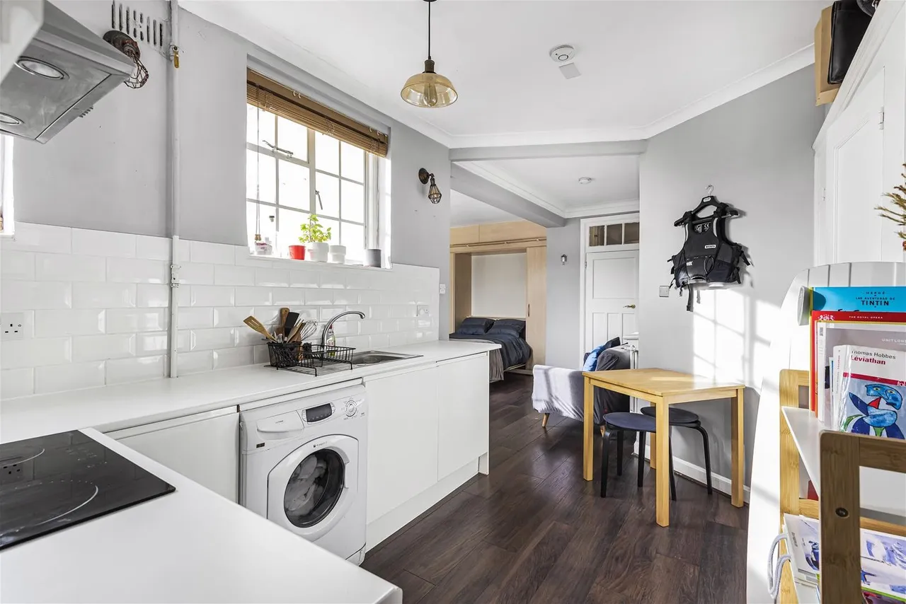 Mortimer Court Abbey Road, London NW8 9AD, photo 6