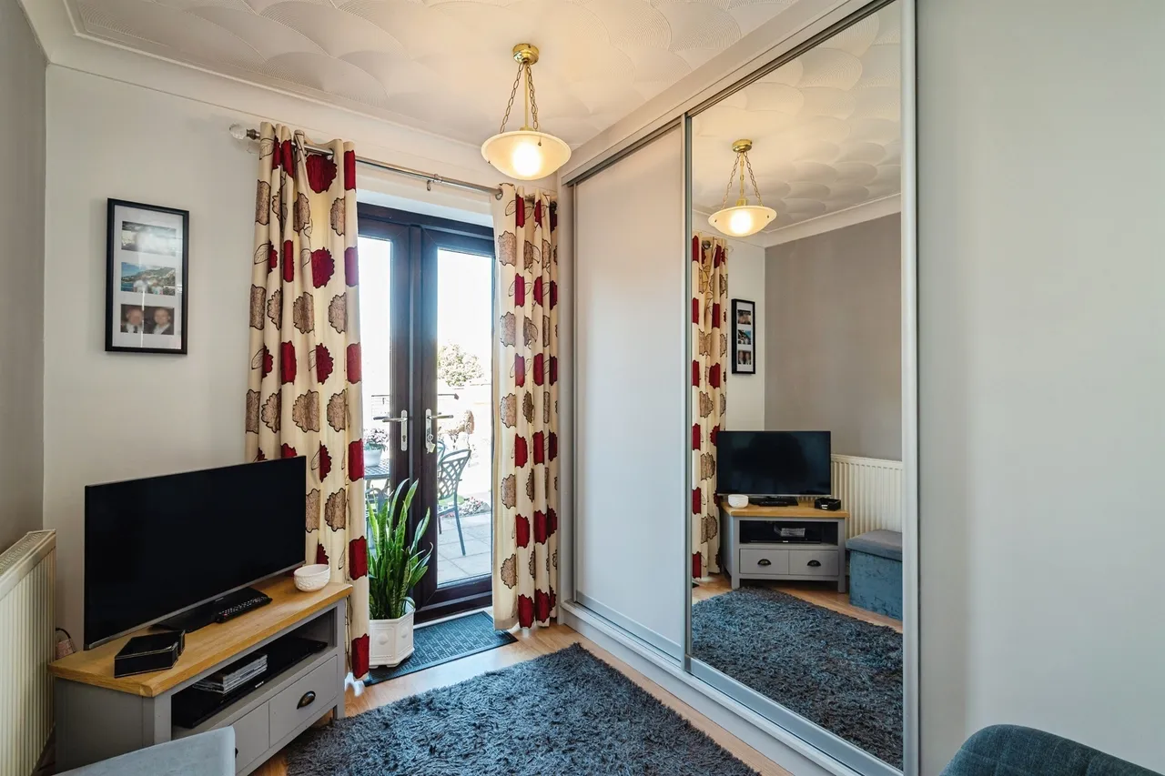 Foxglove Drive, Bradwell, NR31, photo 11