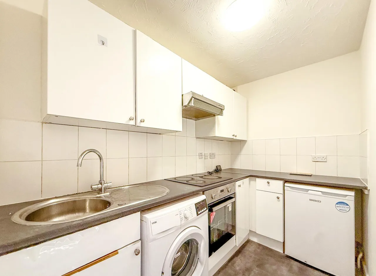 Crown Rise, Garston, Watford, WD25, photo 5