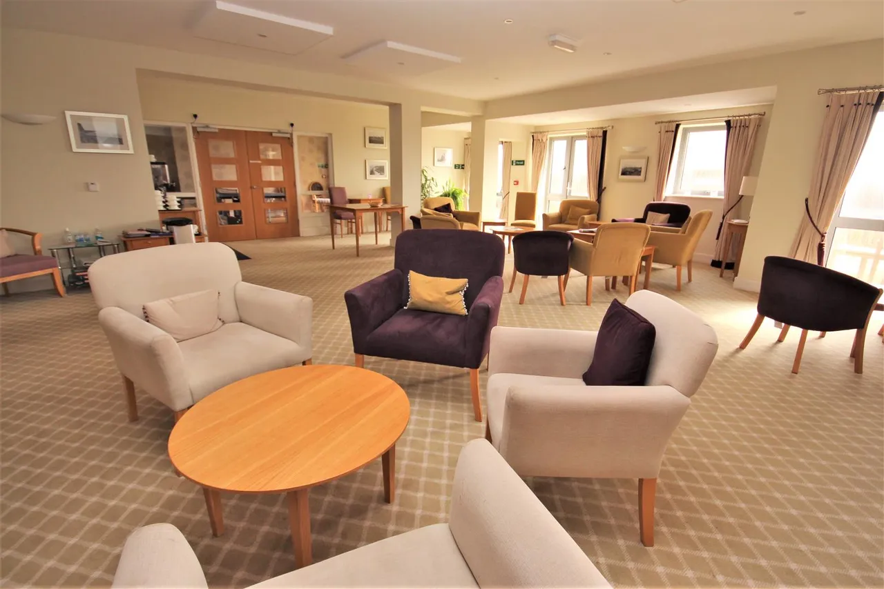 Eversley Court, Seaford, photo 12
