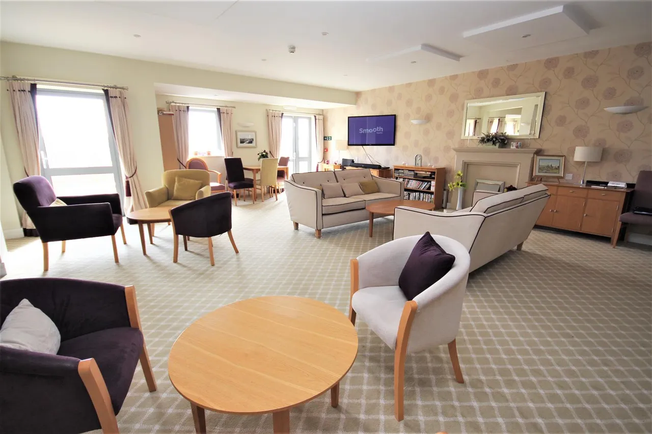 Eversley Court, Seaford, photo 11