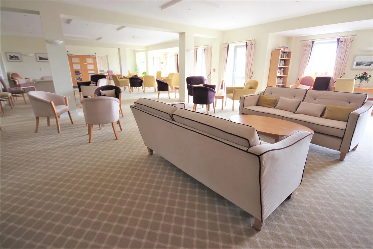 Eversley Court, Seaford, photo 10