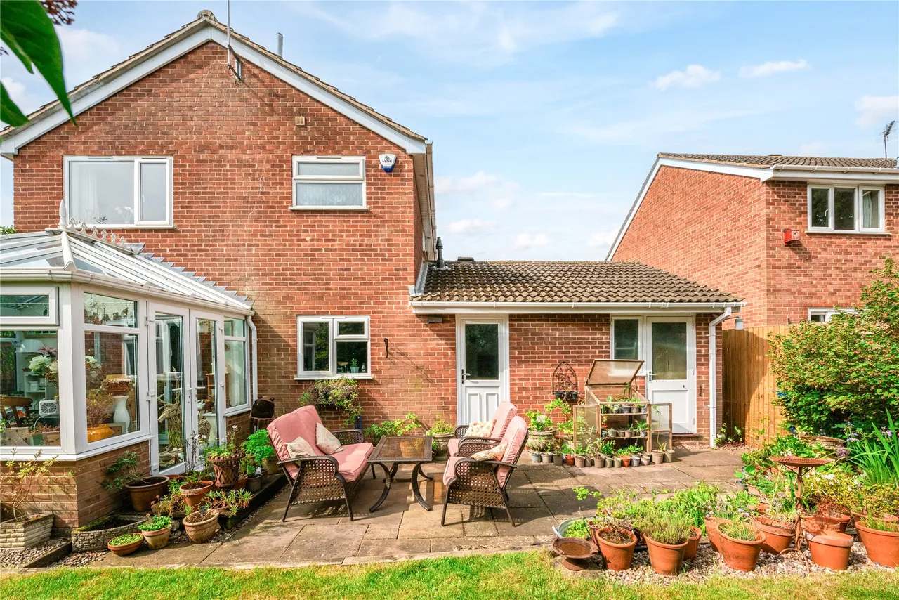 Wordsworth Close, Towcester, NN12, photo 12