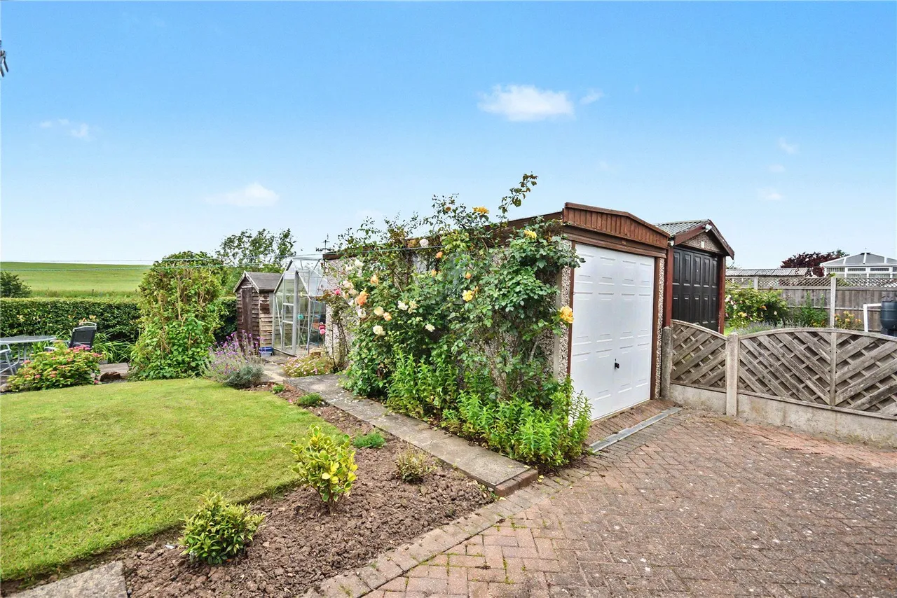 Main Street, Scholes, LS15, photo 11