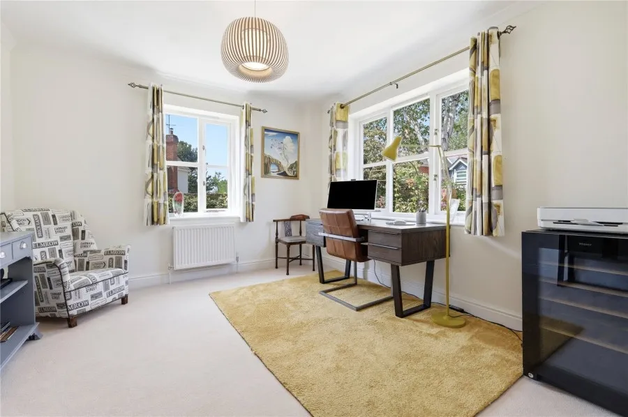 with 4 bedrooms in Clavering, Nr Saffron Walden, CB11, photo 10