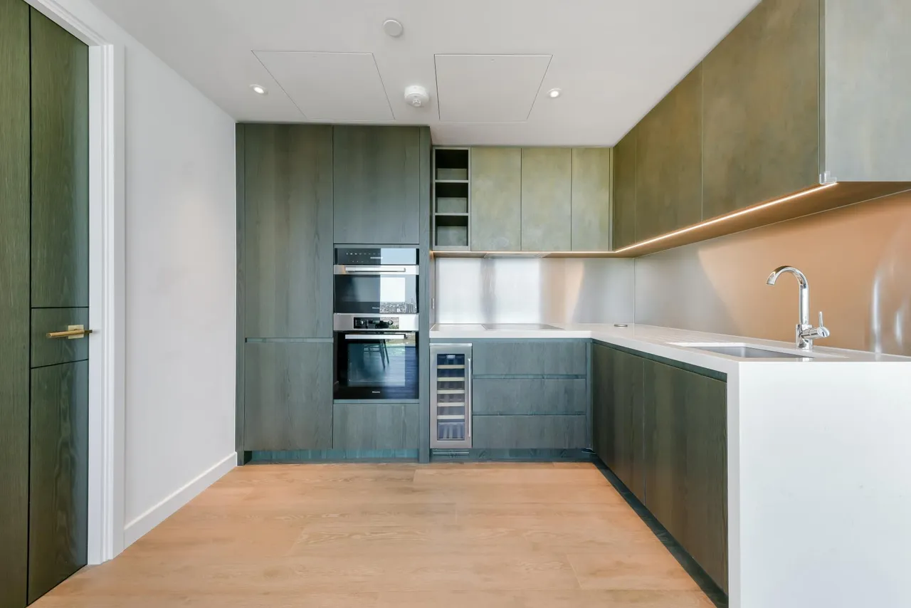 Carnation Way, SW8, photo 9