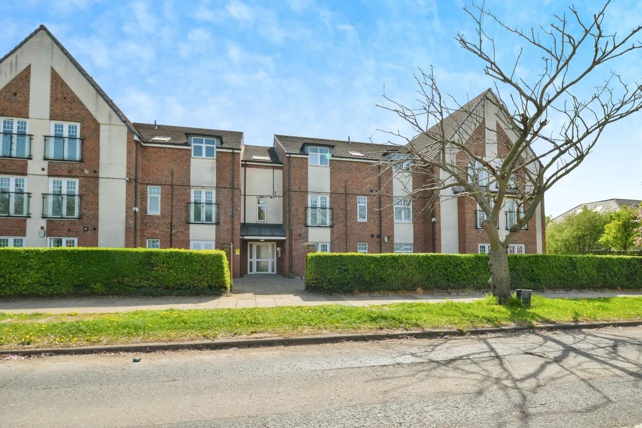 2 bed flat for sale, Underwood Court, Middlesbrough, TS5