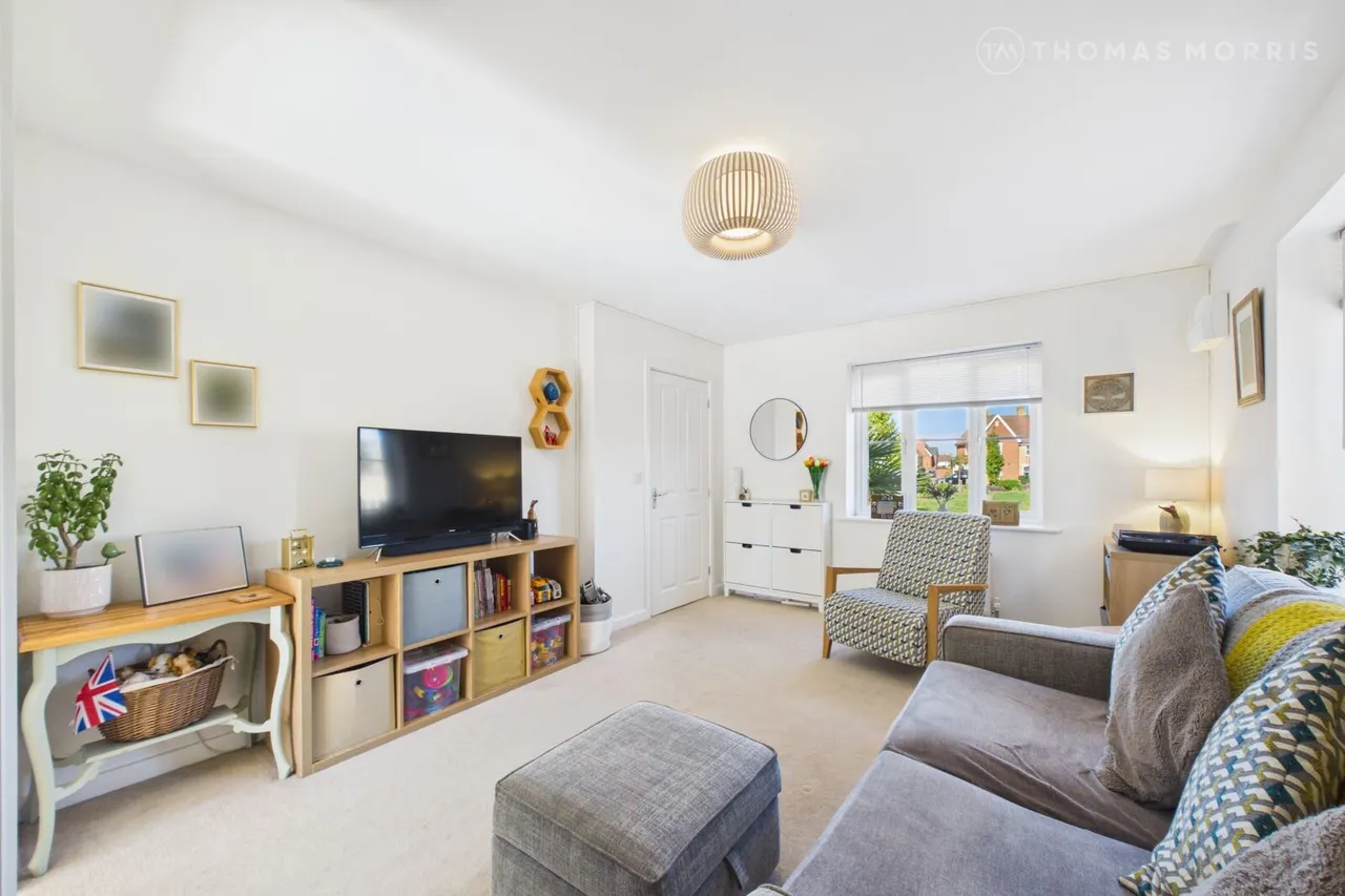 Rutherford Way, Biggleswade, SG18, photo 3