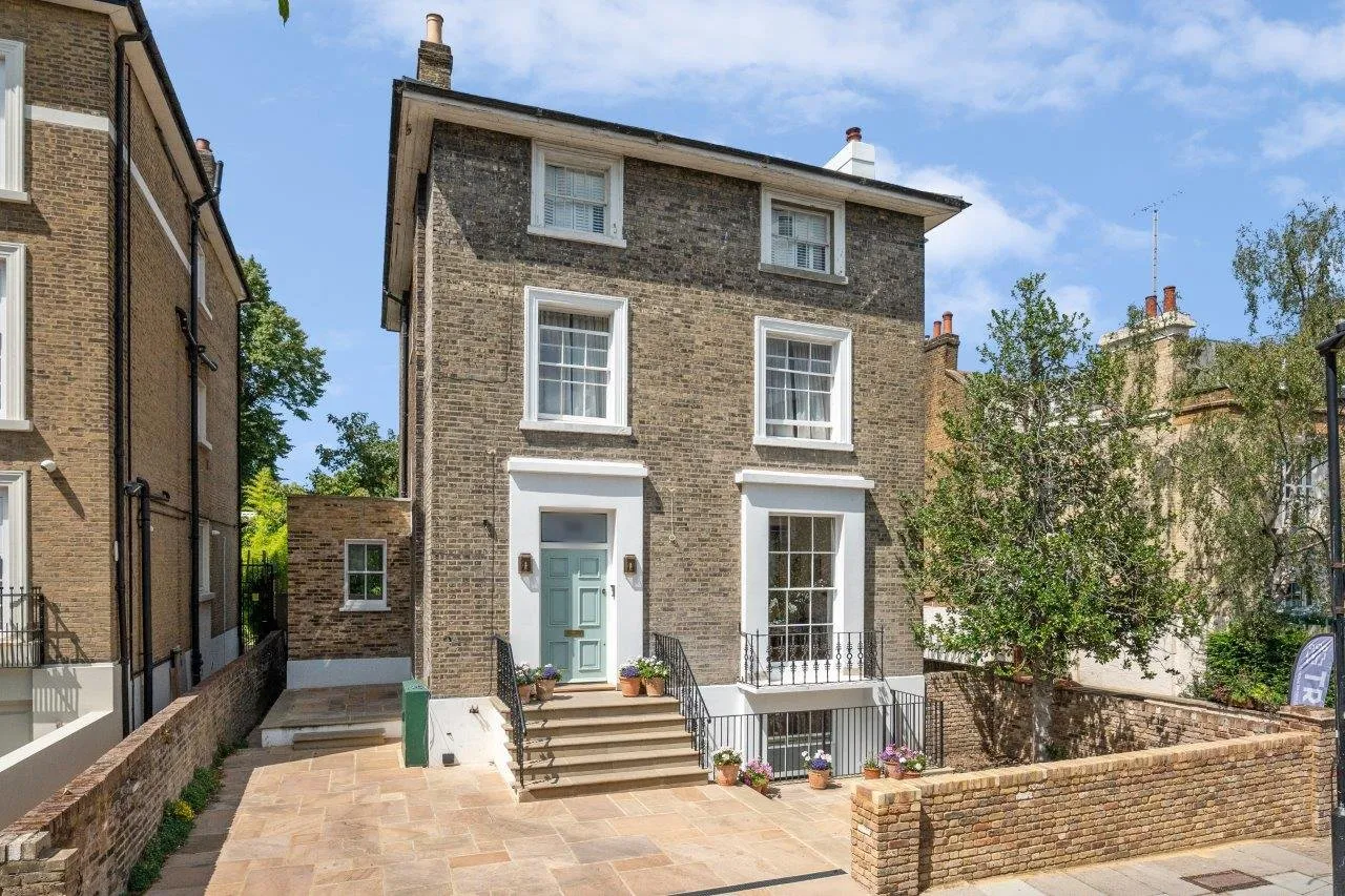 3 bed property for sale — Clifton Hill, St John's Wood, London, NW8 0JT