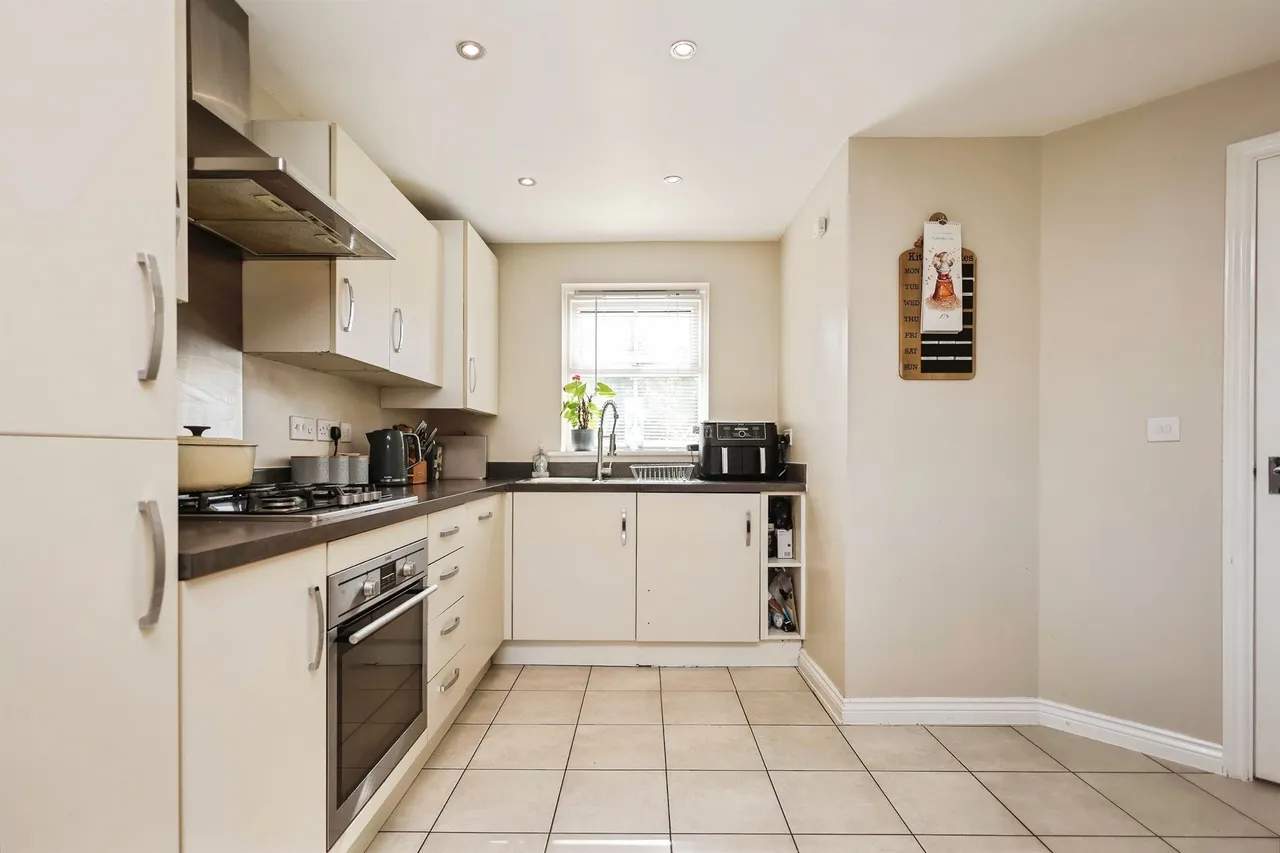 Brythill Drive, Brierley Hill, photo 7