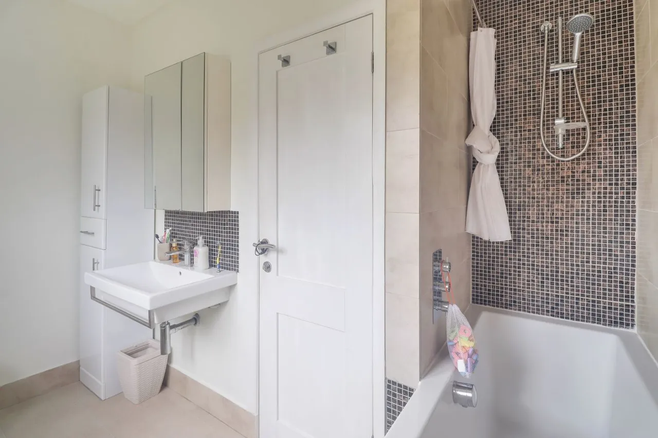 The Fairway, Bromley, BR1, photo 14
